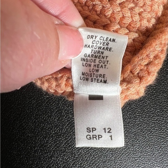 St. John Knit Loose Fit Cardigan Sweater Mandarin Orange & Cream Size M - Picture 4 of 7